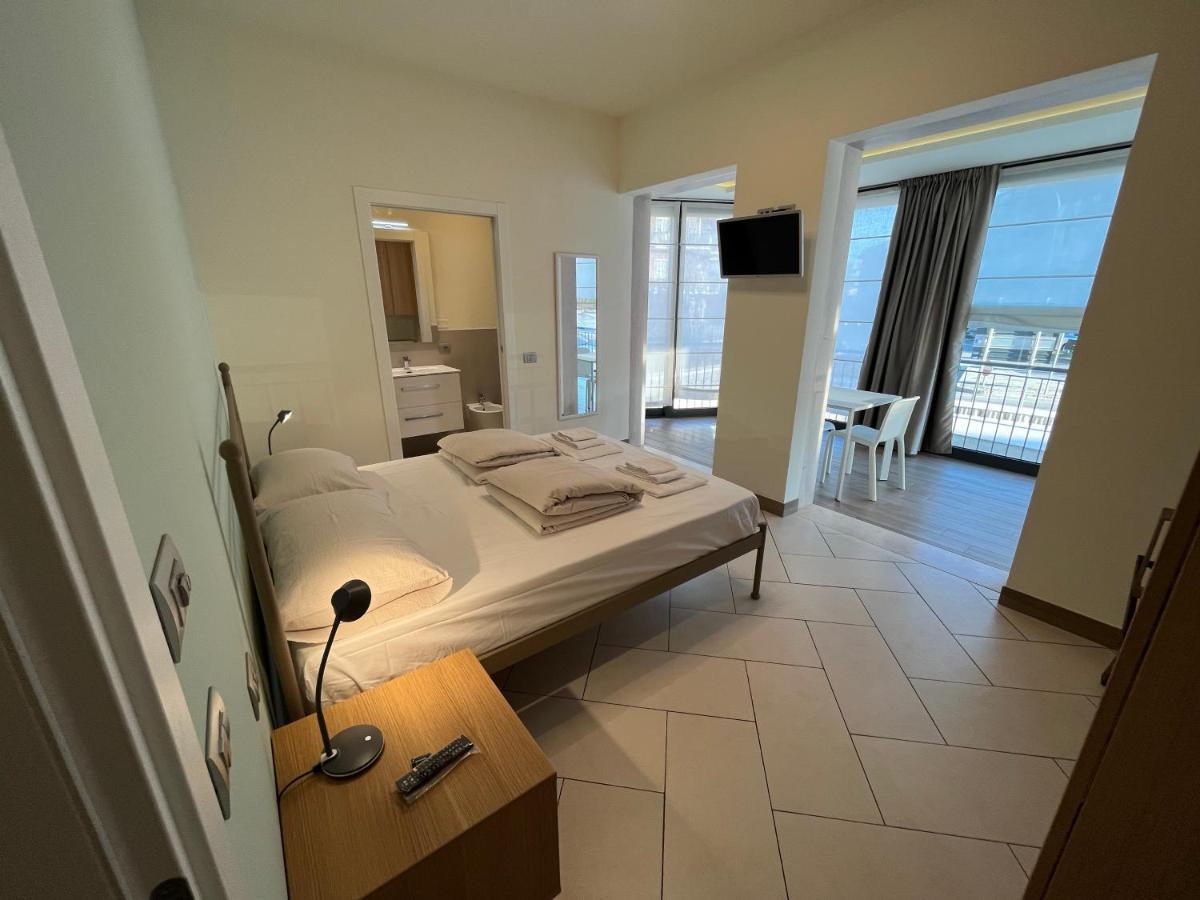 Casa Danzi Villa Peschiera del Garda Exteriör bild